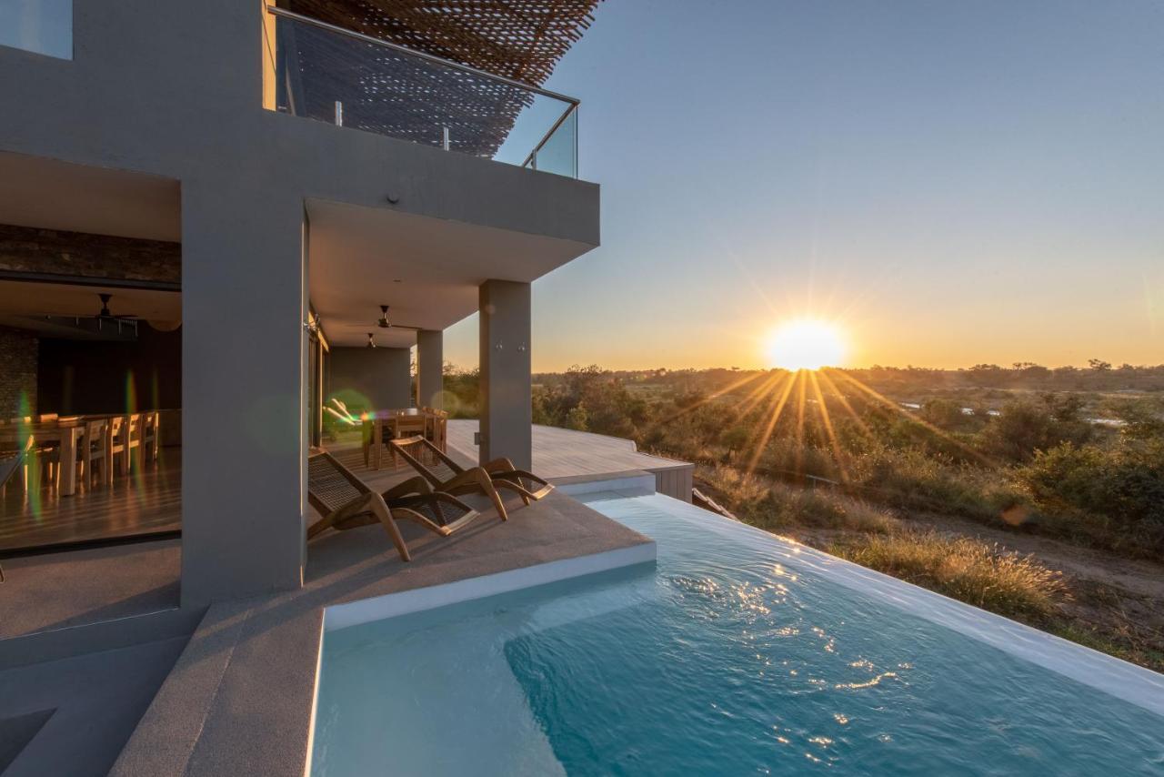 Tamboti River Lodge Hectorspruit Екстер'єр фото